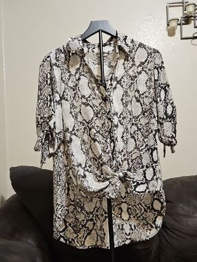 Express Snake-Print Button Front Blouse in Black and Cream